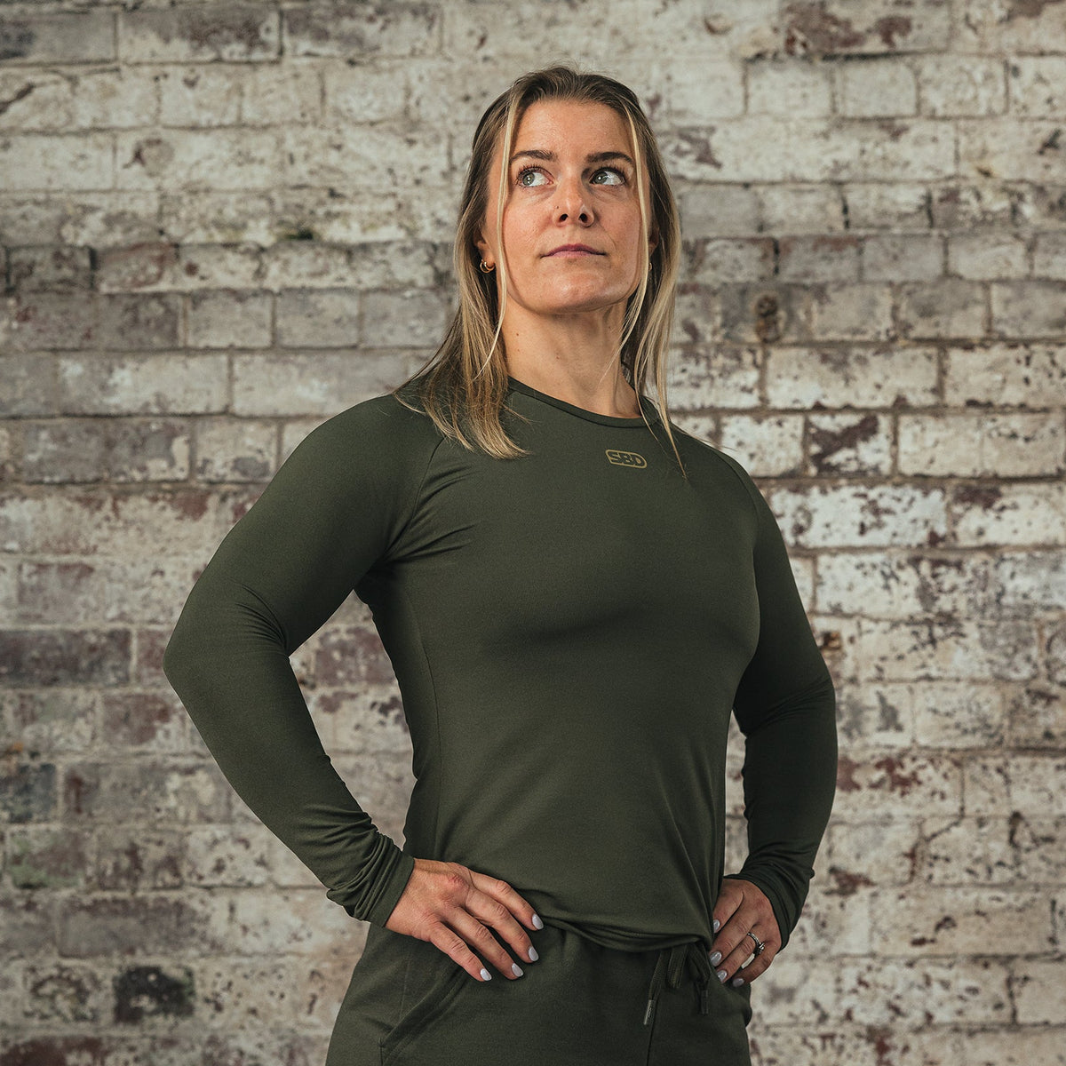 RESOLVE TRAINING T-SHIRT - LONG SLEEVE